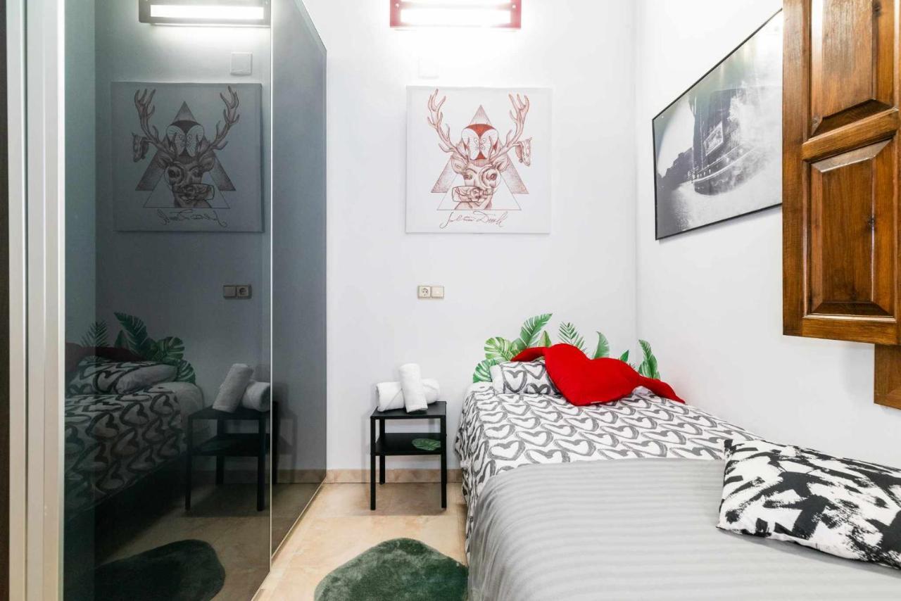 Cómodo y moderno apartamento a 3 minutos de la Catedral Granada Exterior foto